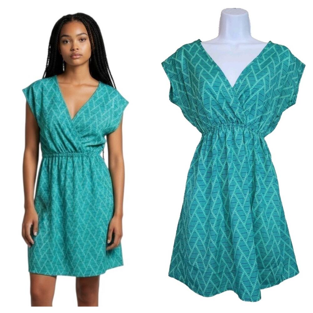 Soprano Womens Mini Dress Size XS Green High Waist Crossover Front Lightweight